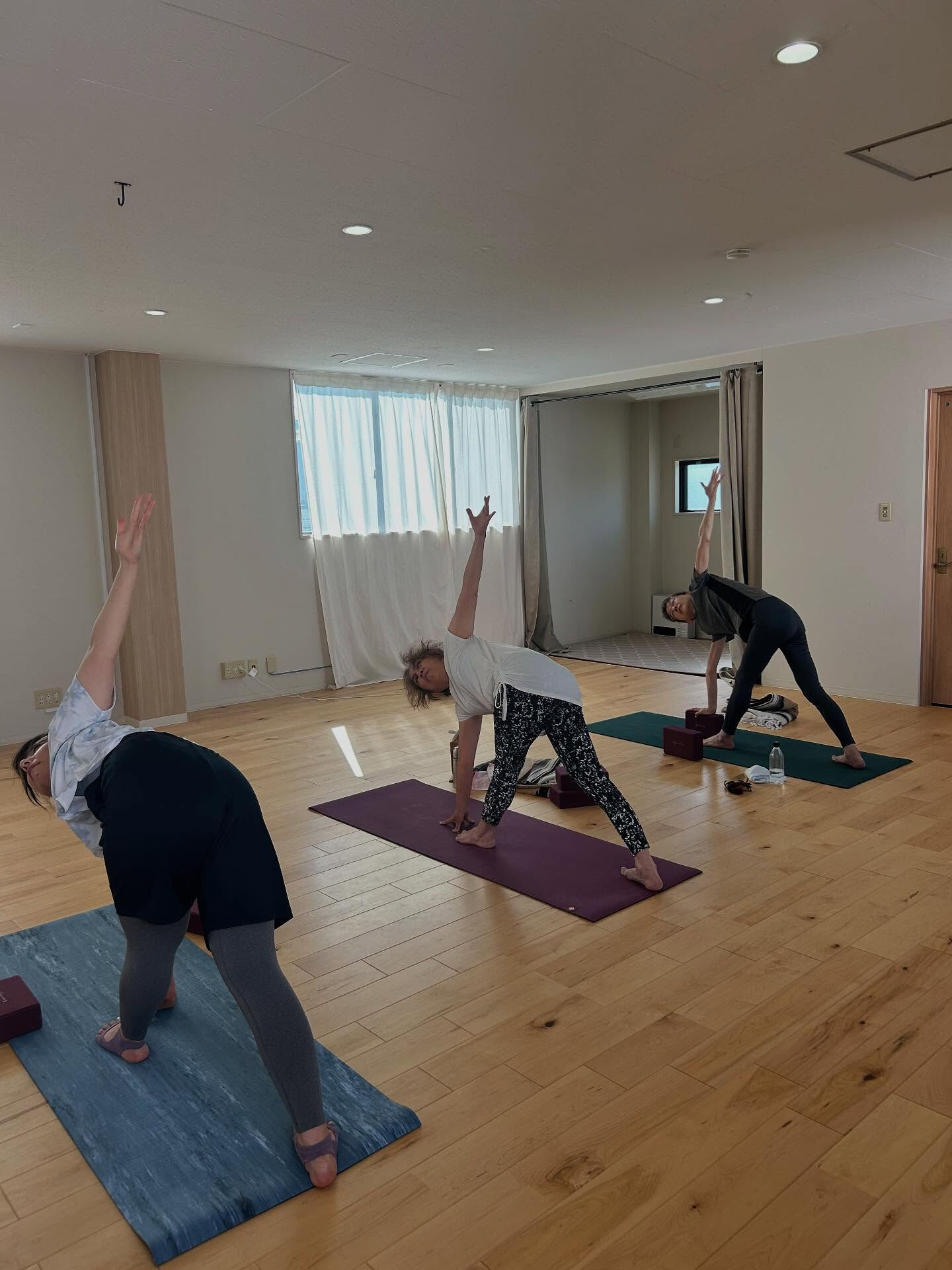 \呼吸を深める朝ヨガ🧘‍♀️/